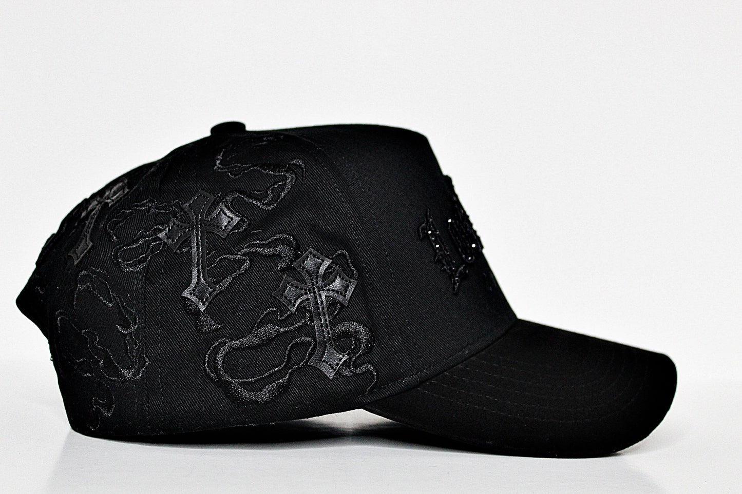 Los Angeles Total Black